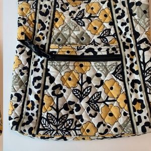 Vera Bradley crossbody purse